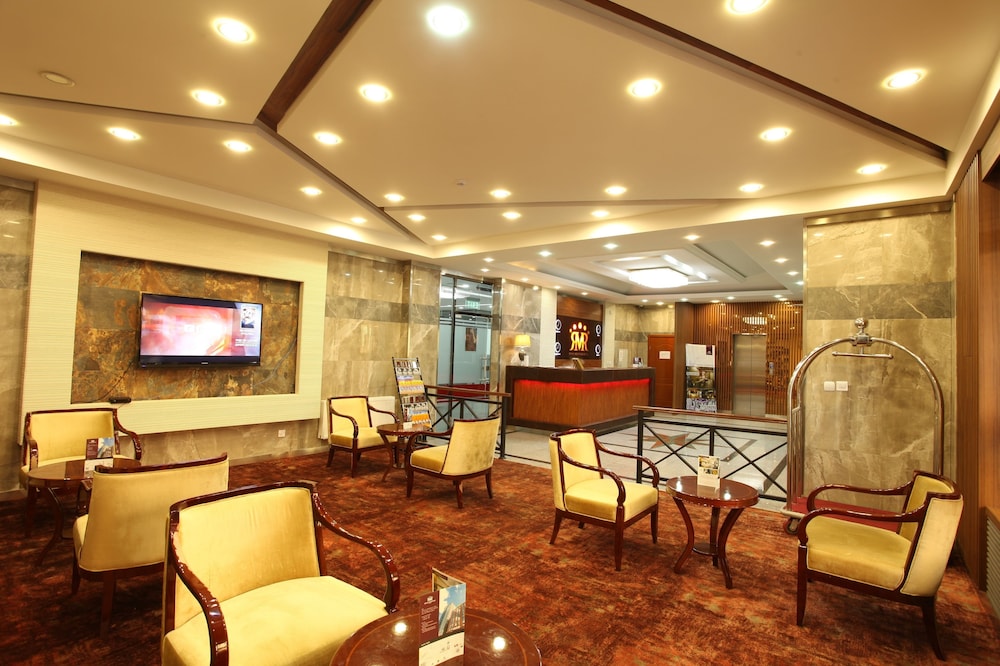 Royal Mountain Hotel