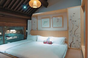 Water Hotel Pingyao
