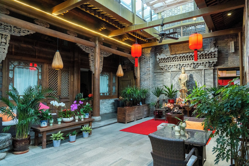 Water Hotel Pingyao