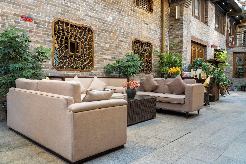 Water Hotel Pingyao