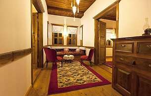 Dadibra Konak