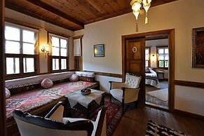Dadibra Konak