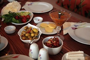 Dadibra Konak