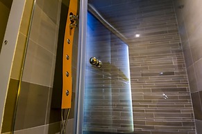 Hotel Pandora Residence