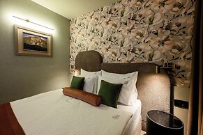 Art Loft Hotel 4*