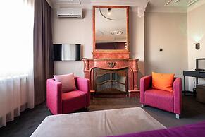 Art Loft Hotel 4*