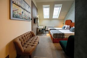 Art Loft Hotel 4*