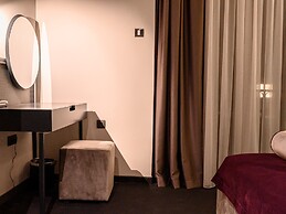Art Loft Hotel 4*
