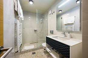 Art Loft Hotel 4*