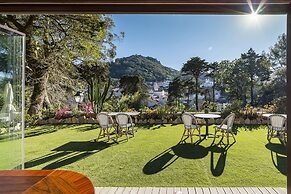 Sintra Marmòris Palace