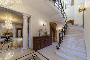 Sintra Marmòris Palace