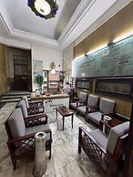 Nitocrisse Hotel