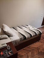 Nitocrisse Hotel