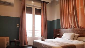 Nitocrisse Hotel