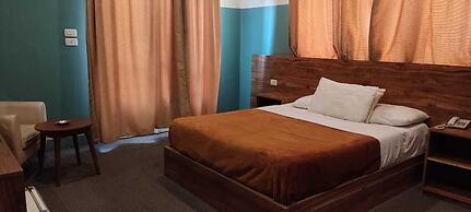 Nitocrisse Hotel