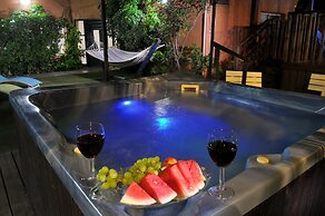 Villa & Lode Bat Galil
