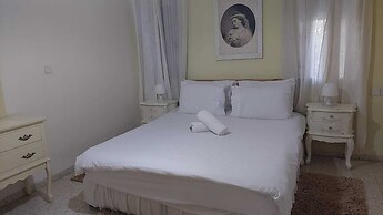 Villa & Lode Bat Galil