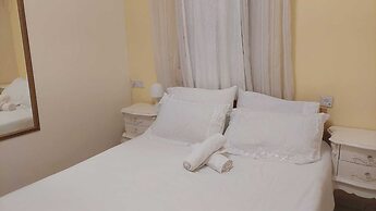Villa & Lode Bat Galil
