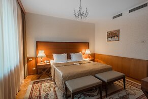 President-Hotel