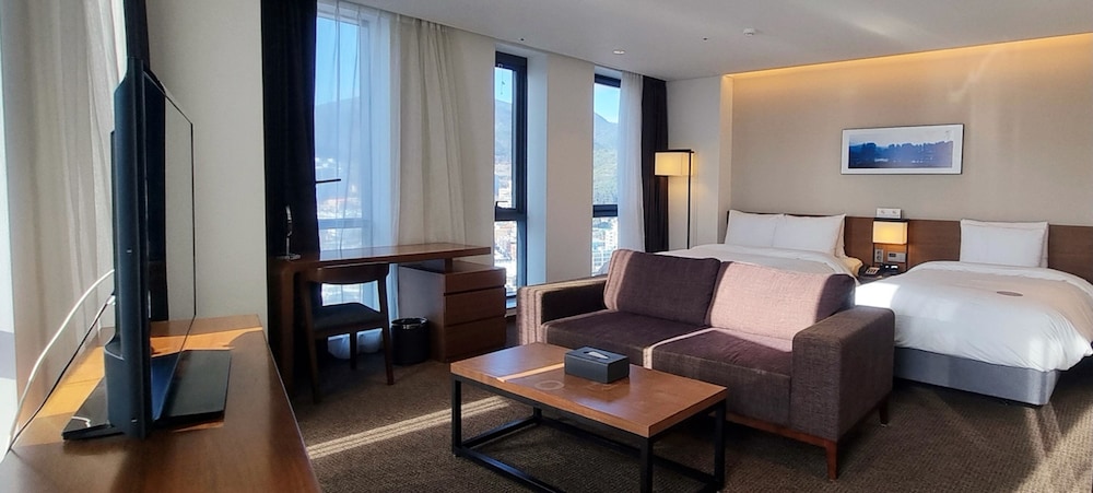 Ramada Encore by Wyndham Haeundae