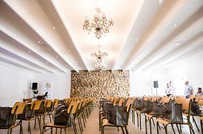 Mont d'Or Swartberg Hotel