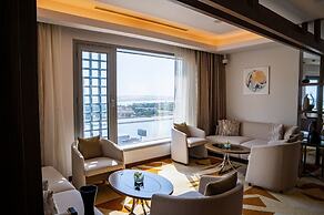 Pearl Rotana Capital Centre
