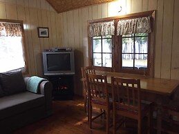 Maple Grove Cottages