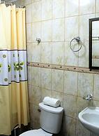 Hostal La Base