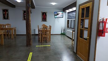 Hostal La Base