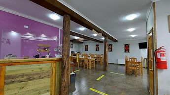 Hostal La Base