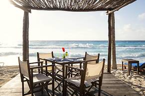 Hotel NYX Cancun All Inclusive