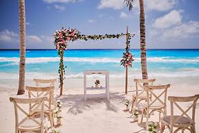 Hotel NYX Cancun All Inclusive