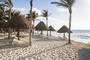 Hotel NYX Cancun All Inclusive