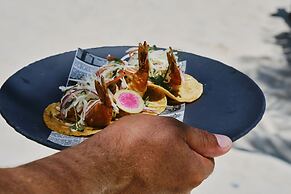 Hotel NYX Cancun All Inclusive