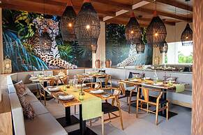 Hotel NYX Cancun All Inclusive