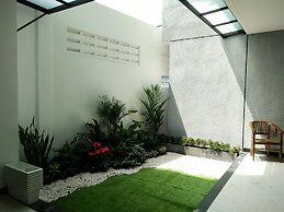 P Hostel Bandung