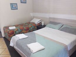 Paradise Lodge Motel