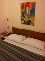 Piccolo Hotel