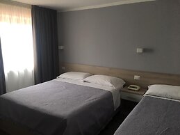 Piccolo Hotel