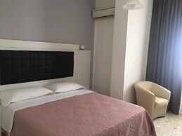 Piccolo Hotel