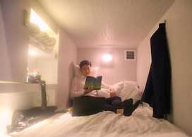 LAF Hotel Aree
