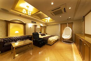 Hotel Luna Ikeda - Adults Only