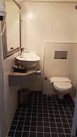 Ileri Hotel & Apartments