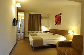 Kardes Hotel