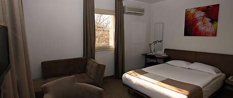 Kardes Hotel