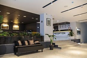 Orbi Palace Hotel & Suites
