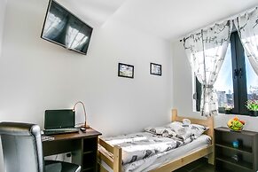 Hostel Moving
