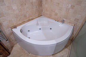 Elegance Cave Suites