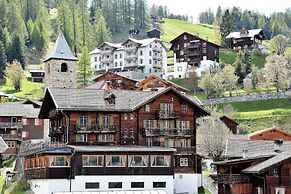 The Alpina Lodge