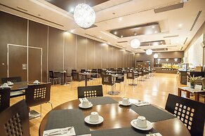 AZZ Valencia Congress Hotel & Spa
